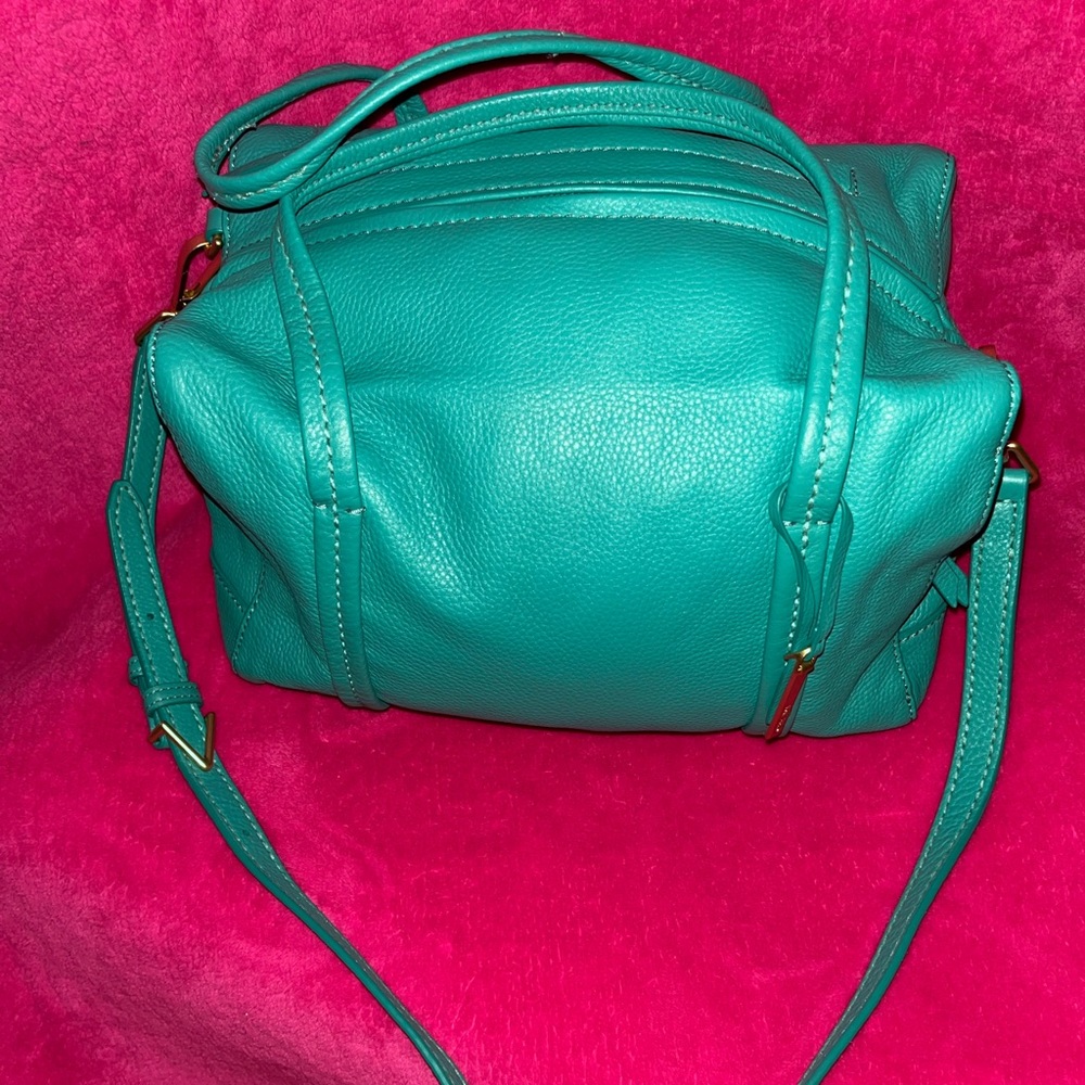 Vera Bradley- Turquoise Sea Leather NWOT